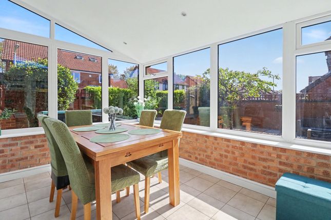 53 Malvern Gardens, Southampton photo 2