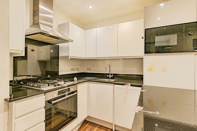 Briton Crescent, South Croydon photo 4