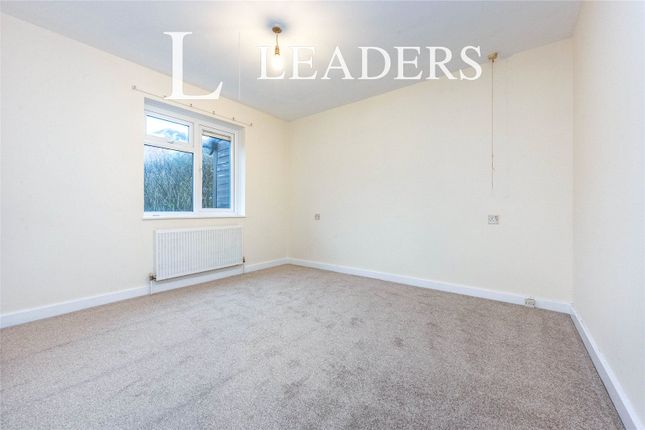 25, Brownbaker Court, Milton Keynes photo 4