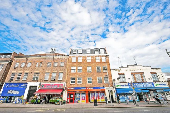 Flat to rent in Neon Court, High Street, Barkingside, Ilford