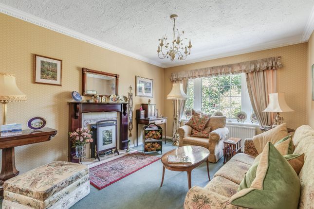 5, Ghyll Close, Keighley photo 2