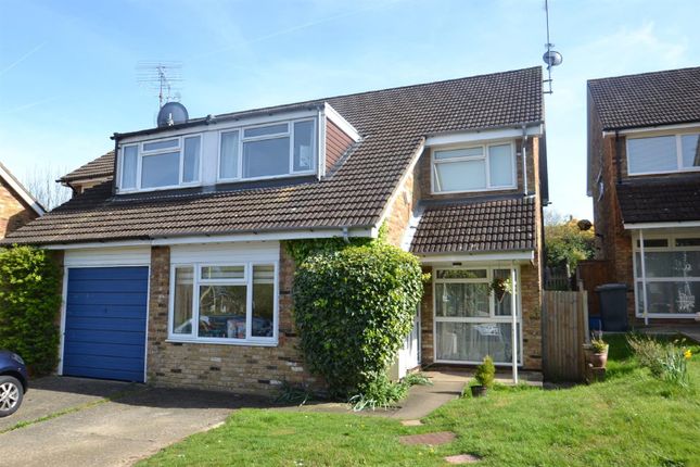Thumbnail Semi-detached house to rent in Woodfield Road, Radlett