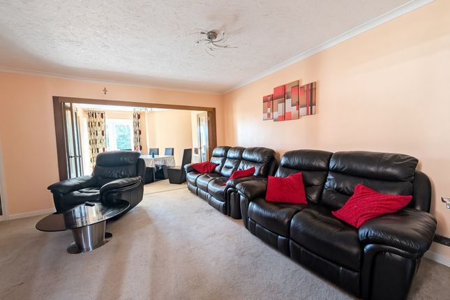 19, Minley Avenue, Birmingham photo 4