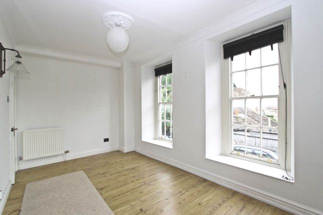 Flat 2, Katherine Lady Berkeley Mews School Road, Wotton-Under-Edge photo 2