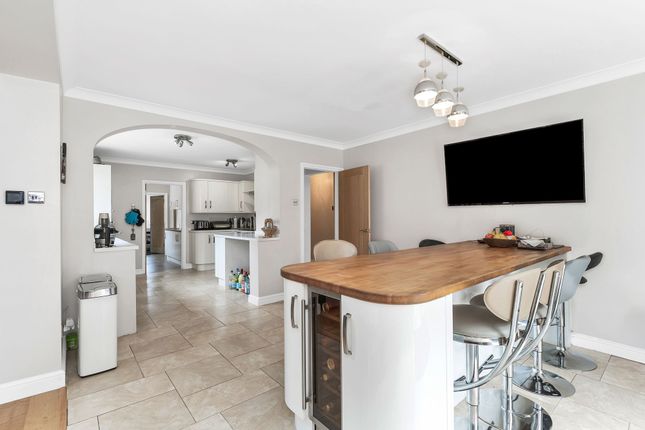 34c Kneesworth Street, Royston photo 2