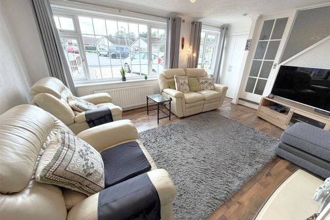 10, Wortley Close, Ilkeston photo 2