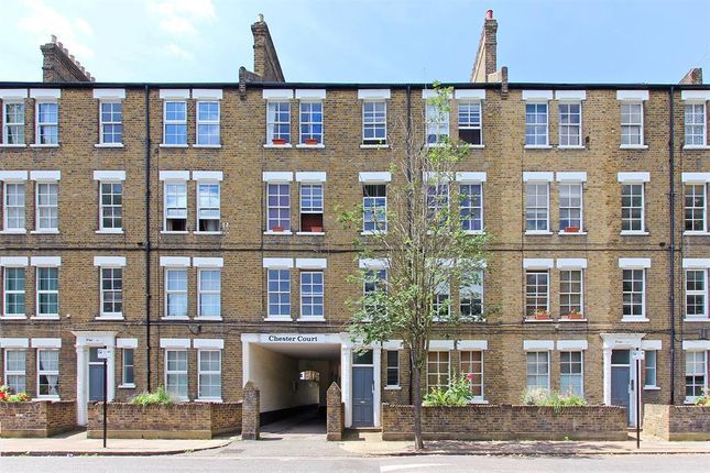Thumbnail Flat for sale in Chester Court, Lomond Grove, London