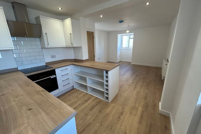 Apt.4, Danilton Court, College Avenue, Colwyn Bay photo 2