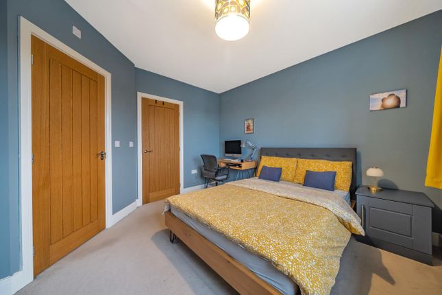 End terrace house for sale in Eden Court, Leeds