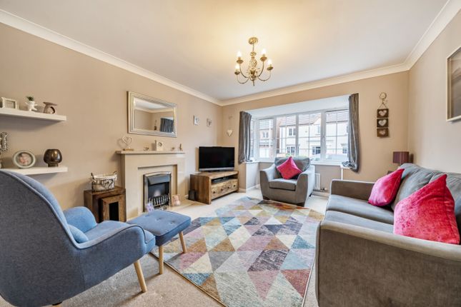 11, Bramwell Drive, Nottingham photo 5