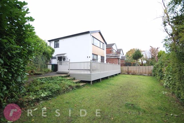 18, Arnside Drive, Rochdale photo 4