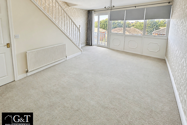34 Lutley Drive, Stourbridge photo 2