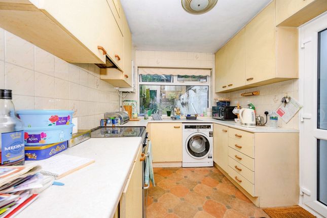 12, West Valley Road, Hemel Hempstead photo 4