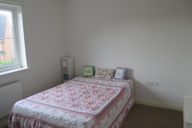 1, Brabant Way, Westbury photo 4