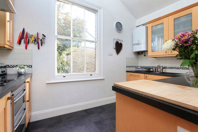 Flat for sale in Rudloe Road, Clapham South, London