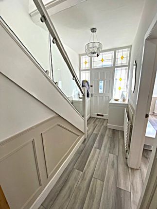 8 Bidston Road, LIVERPOOL photo 2