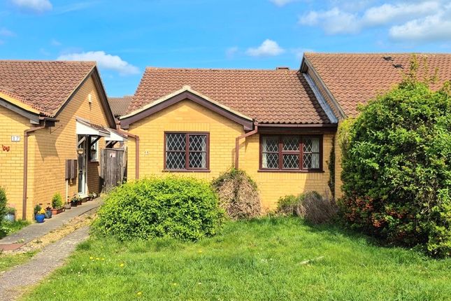15, Belvoir Walk, Bedford photo 2