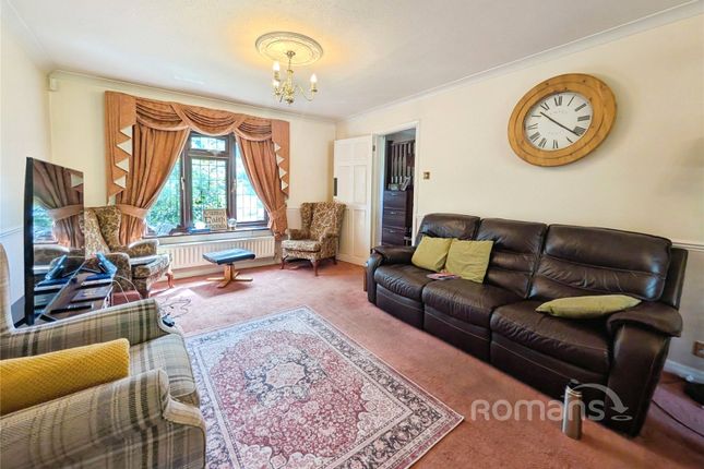 10, Kerris Way, Reading photo 4