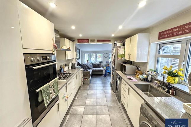 47, Bulwer Road, New Barnet photo 3