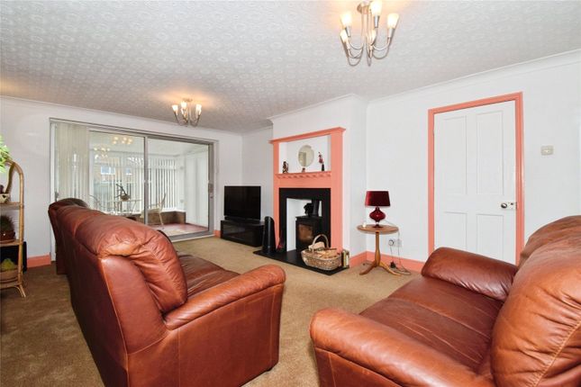 4, Bridport Close, Leicestershire photo 2