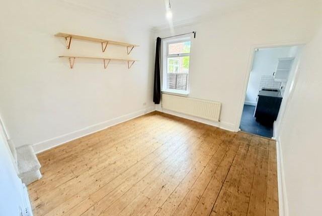 54, Dean Road, Birmingham photo 4