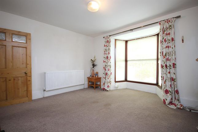19, Church Walk, Leatherhead photo 4