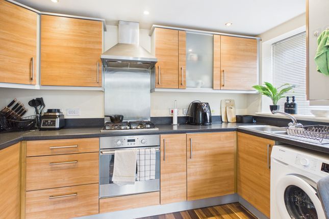 14, Reedmace Walk, Newcastle-under-Lyme photo 3