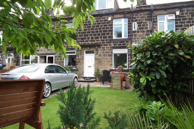 Thumbnail Terraced house to rent in Leafield Place, Yeadon, Leeds