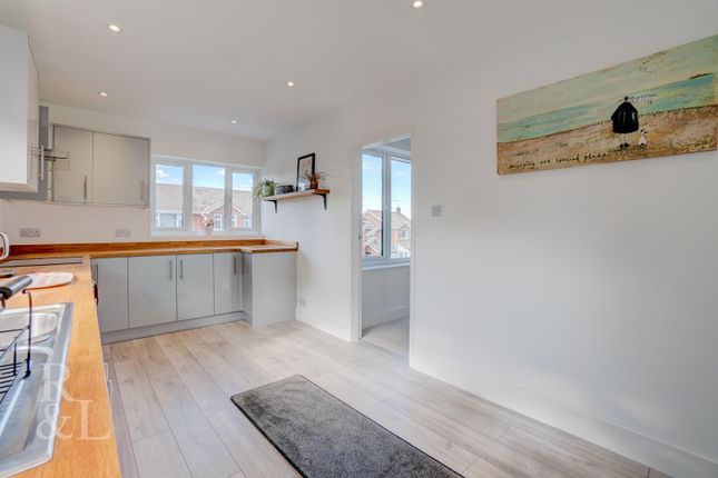 39, Lowlands Drive, Keyworth photo 3