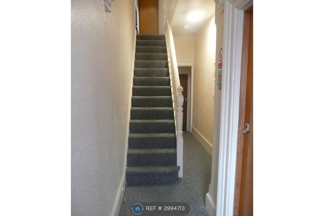 Manor Road, Aylesbury photo 3