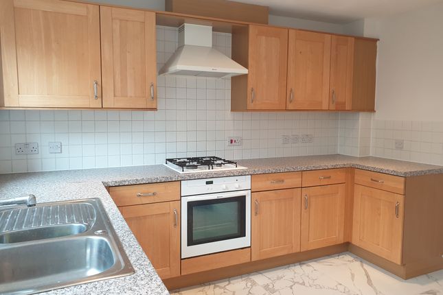 9, Carpathia Drive, Southampton photo 2