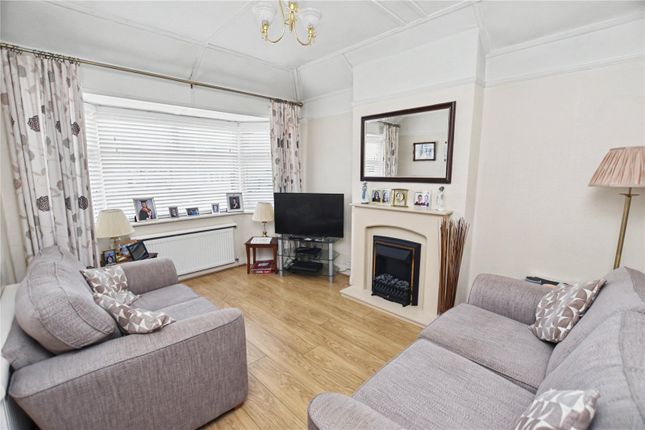 4, Wenvoe Avenue, Bexleyheath photo 2