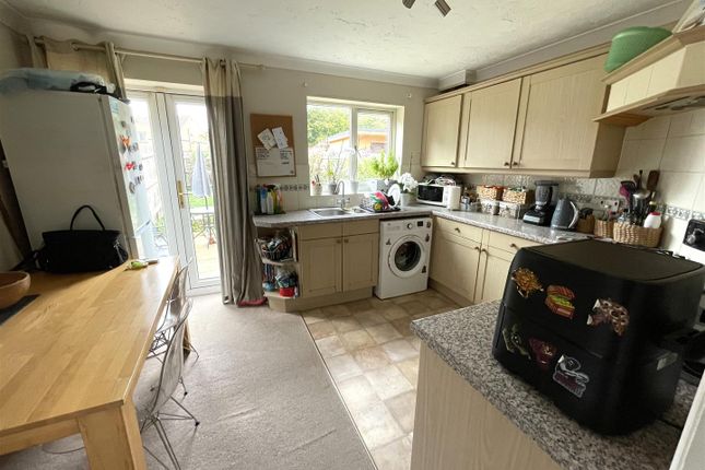 Lilac Close, Littlehampton photo 4