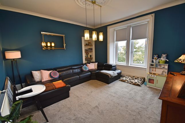 Flat 2/2, 33 Trafalgar Street, Greenock PA15 4LZ photo 2