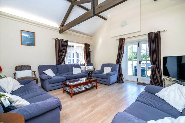 The Coach House,, Lincoln Road, Sleaford photo 3