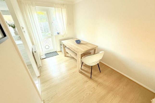 79 Vincenzo Close, Hatfield photo 4