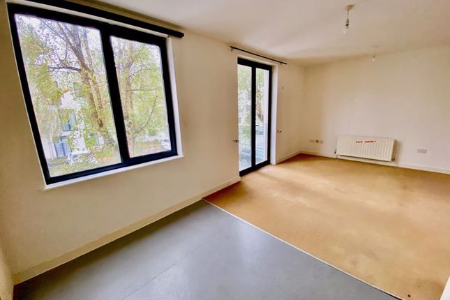 10 Bradwell Court, Godstone Road, Whyteleafe photo 4