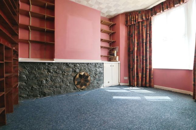116, Ninian Park Road, Cardiff photo 4