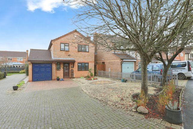 Detached house for sale in Cranesbill Drive, Broomhall, Worcester