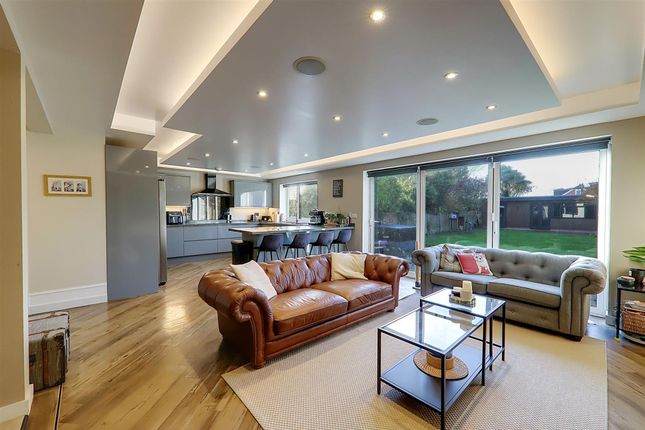 85, Berriedale Drive, Lancing photo 2