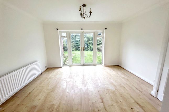 4, Queens Drive, Newcastle upon Tyne photo 3
