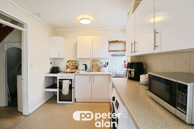 146, Gabalfa Avenue, Cardiff photo 4