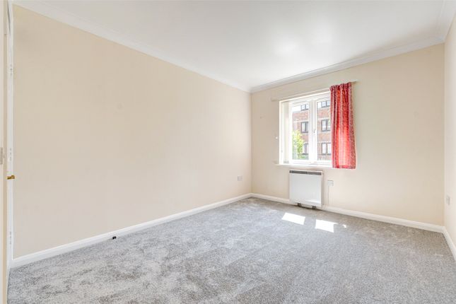 16, Birch Tree Court, Worthing photo 4