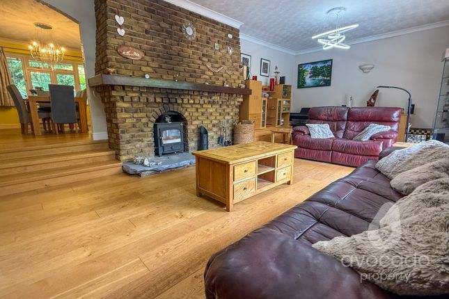 Dozmary Lodge, St. Catherines Road, Camberley photo 4