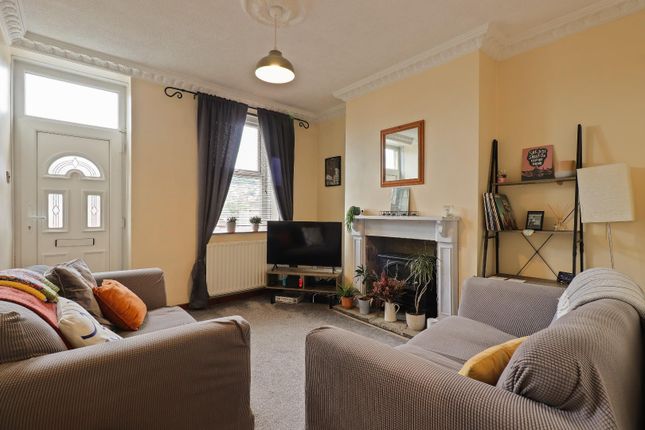 206, Stannington Road, Sheffield photo 2