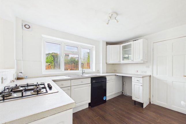 57, Moselle Drive, Gloucester photo 3