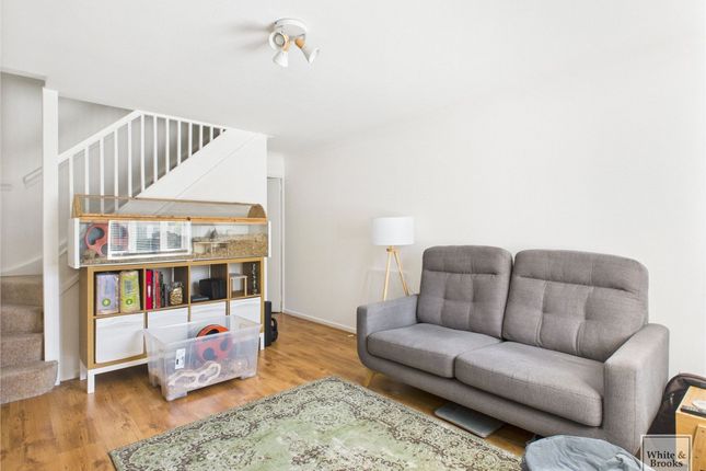 93 Churchwood Drive, Chichester photo 2