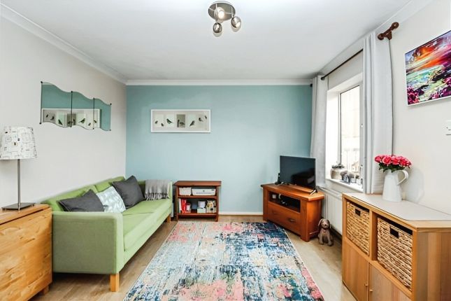 14, Tilsworth Walk, St Albans photo 2