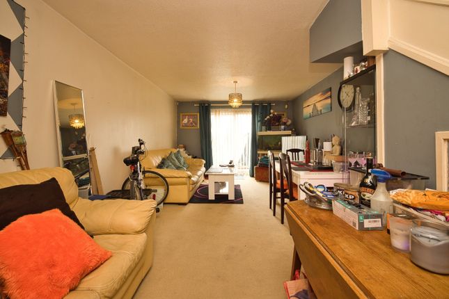 33, Church Road, Kent photo 4