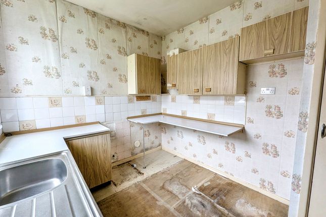 11, Sunny Terrace, Dipton photo 3